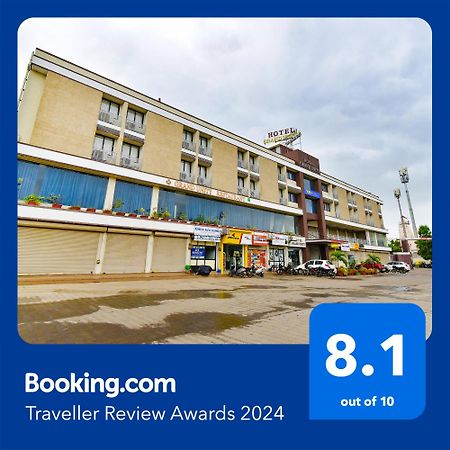 Fabhotel Prime Grand Unity, Changodar Ahmedabad Exterior photo