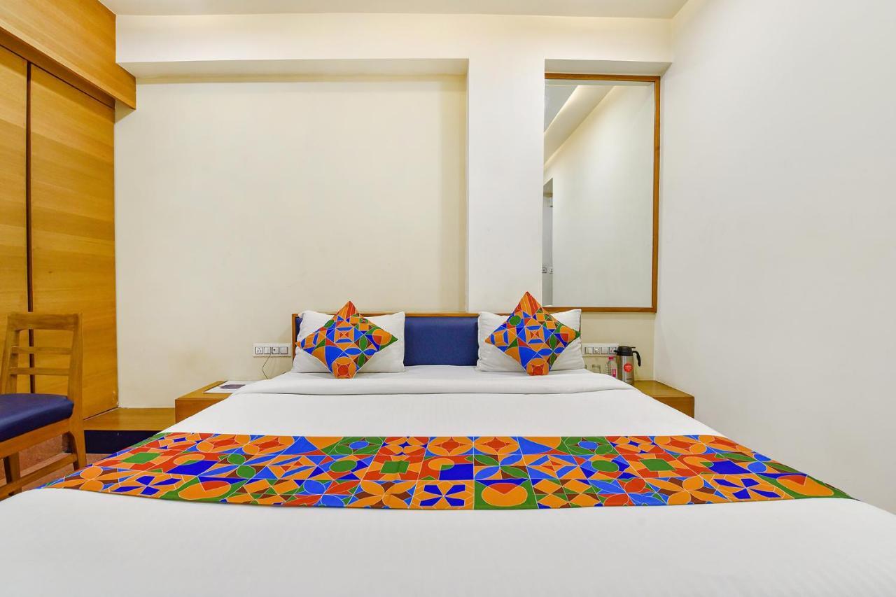 Fabhotel Prime Grand Unity, Changodar Ahmedabad Exterior photo