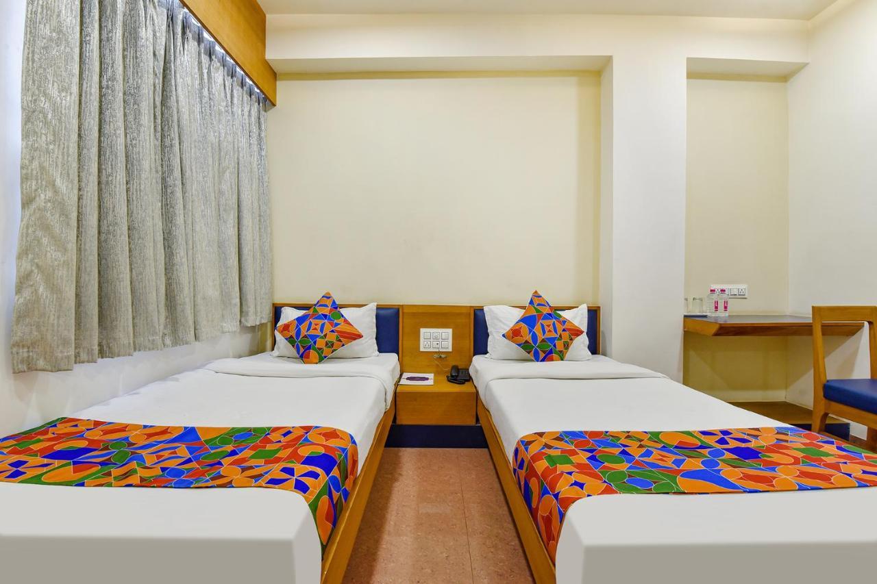 Fabhotel Prime Grand Unity, Changodar Ahmedabad Exterior photo