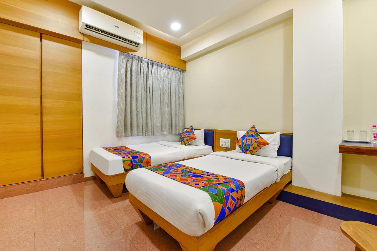 Fabhotel Prime Grand Unity, Changodar Ahmedabad Exterior photo